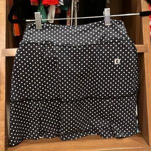 Dona Jo skort size small
